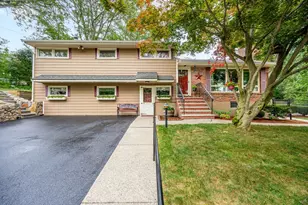 22 Arthur Woods Ave, Burlington, MA 01803 - Photo 1