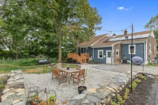 7 Ocean View Ave, Swansea, MA 02777 - Photo 1