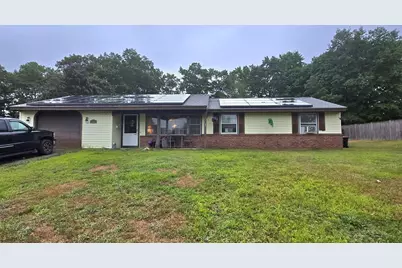 154 Royal Rd, Brockton, MA 02302 - Photo 1