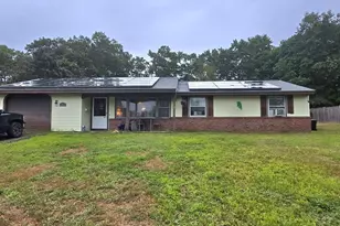 154 Royal Rd, Brockton, MA 02302 - Photo 1