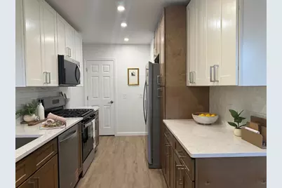 102 Crawford St, Fall River, MA 02724 - Photo 1