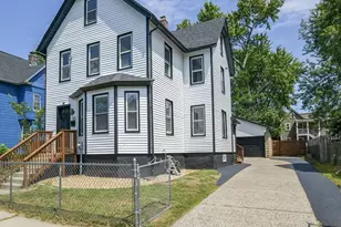 25 Dawes St, Springfield, MA 01109 - Photo 1