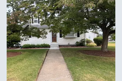 5 Salem Ave #1, Woburn, MA 01801 - Photo 1