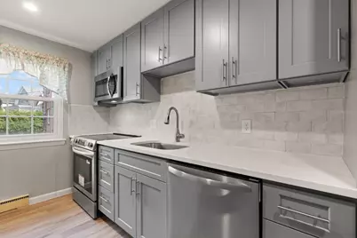 11 Colonial Village Dr #7, Arlington, MA 02476 - Photo 1