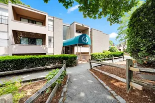 6 Shrewsbury Green Dr, Shrewsbury, MA 01545 - Photo 1