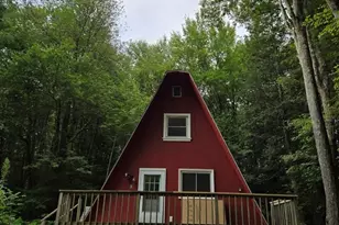 121 Amherst Rd, Pelham, MA 01002 - Photo 1