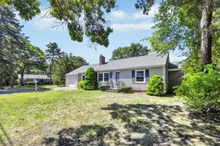 41 Yelverton Ln, Yarmouth, MA 02673 - Photo 1