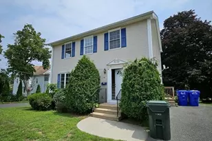 61 Lawe St, Springfield, MA 01151 - Photo 1