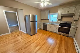 86 R Cross St, Somerville, MA 02145 - Photo 1