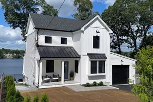 49 Lakeshore Dr, Bellingham, MA 02019 - Photo 1