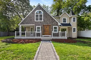 21 Beechwood Ave, Pembroke, MA 02359 - Photo 1