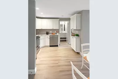 180 Main #1305, Bridgewater, MA 02324 - Photo 1