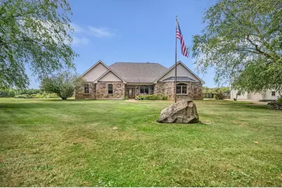 495 Bushee Rd, Swansea, MA 02777 - Photo 1