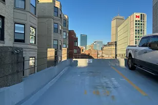 425 Newbury, Boston, MA 02115 - Photo 1