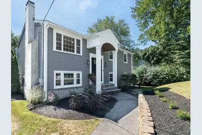 946 West St, Mansfield, MA 02048 - Photo 1