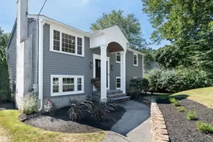 946 West St, Mansfield, MA 02048 - Photo 1