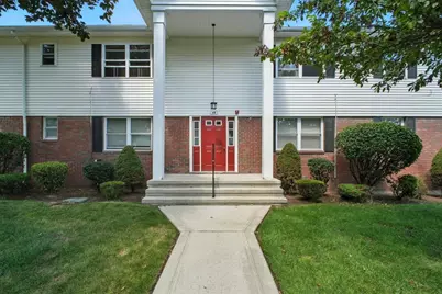 48 Colonial Cir #D, Chicopee, MA 01020 - Photo 1