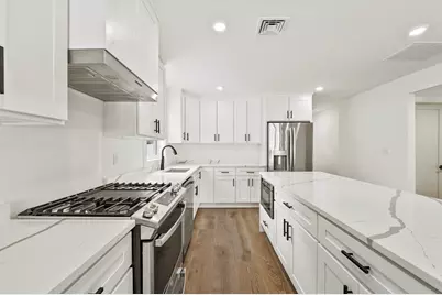 17 Wellington Ave #2, Somerville, MA 02145 - Photo 1