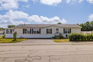 172 Bumila Dr, Raynham, MA 02767 - Photo 1