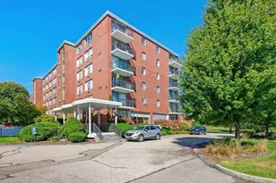 20 Hammond Pond Pkwy, Newton, MA 02467 - Photo 1