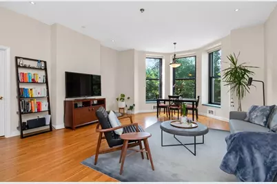 160 Commonwealth Avenue #213, Boston, MA 02116 - Photo 1