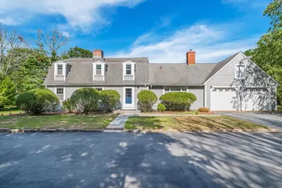 224 North St, Mattapoisett, MA 02739 - Photo 1