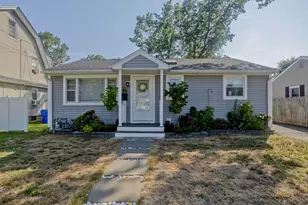 100 Champlain St, Springfield, MA 01151 - Photo 1