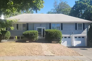 28 Poplar Rd, Wellesley, MA 02482 - Photo 1