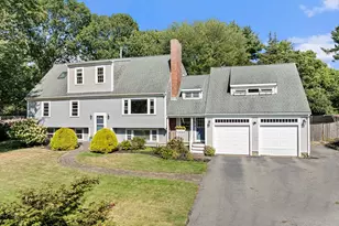 11 Liberty Rd, Marshfield, MA 02050 - Photo 1