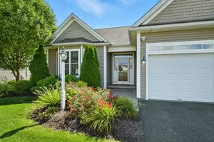 61 Fields Dr, East Longmeadow, MA 01028 - Photo 1