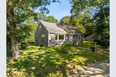 9 James St, Falmouth, MA 02543 - Photo 1