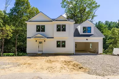 8 Wilson St, Spencer, MA 01562 - Photo 1