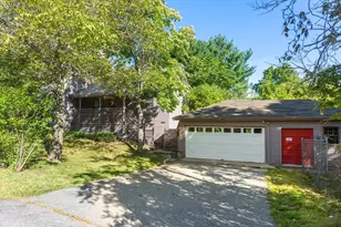 132 Moreland St, Worcester, MA 01609 - Photo 1