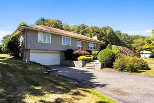 10 Idylwilde Rd, Lexington, MA 02421 - Photo 1