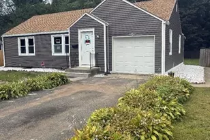 150 Cloran St, Springfield, MA 01109 - Photo 1