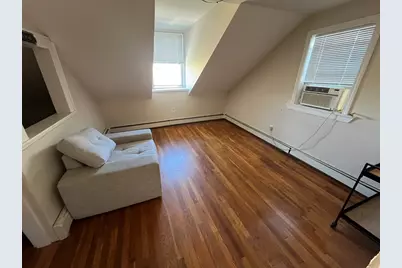 362 W 4th #4, Boston, MA 02127 - Photo 1