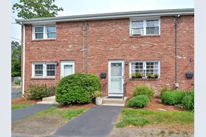 8 Regency Dr #8, Holliston, MA 01746 - Photo 1