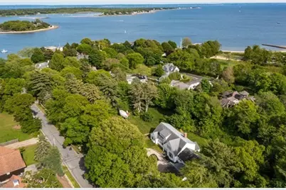 22 Allen St, Marion, MA 02738 - Photo 1