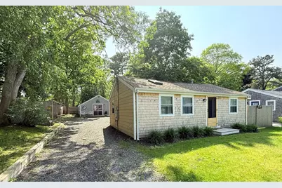 7 Circuit Rd W, Yarmouth, MA 02673 - Photo 1