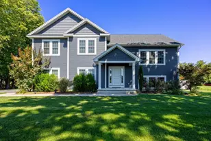 28 River Lodge Rd, South Hadley, MA 01075 - Photo 1