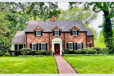 46 Lincoln Rd, Wellesley, MA 02481 - Photo 1