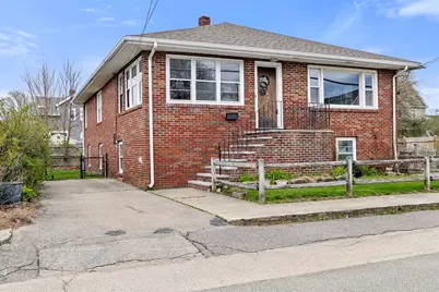 41 J St #1, Hull, MA 02045 - Photo 1