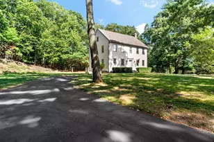 8 Osprey Dr, Berkley, MA 02779 - Photo 1