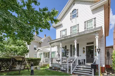 187 Walnut St, Holyoke, MA 01040 - Photo 1