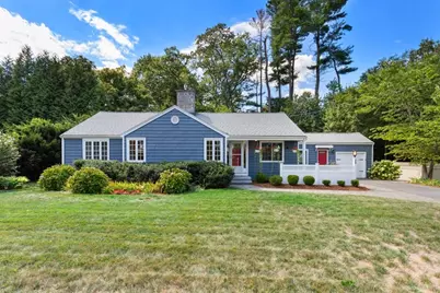 73 Locksley Rd, Lynnfield, MA 01940 - Photo 1