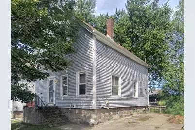 135 Sycamore St, New Bedford, MA 02740 - Photo 1