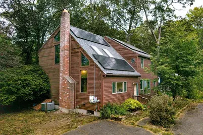 25 Fuller Ave, Lancaster, MA 01523 - Photo 1