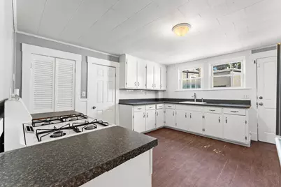 211 Burrill St, Swampscott, MA 01907 - Photo 1