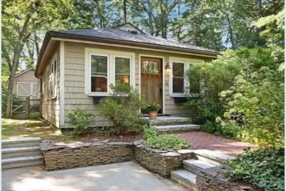 9 Harding St, Sharon, MA 02067 - Photo 1