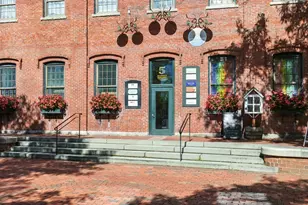 5 Market Square, Amesbury, MA 01913 - Photo 1